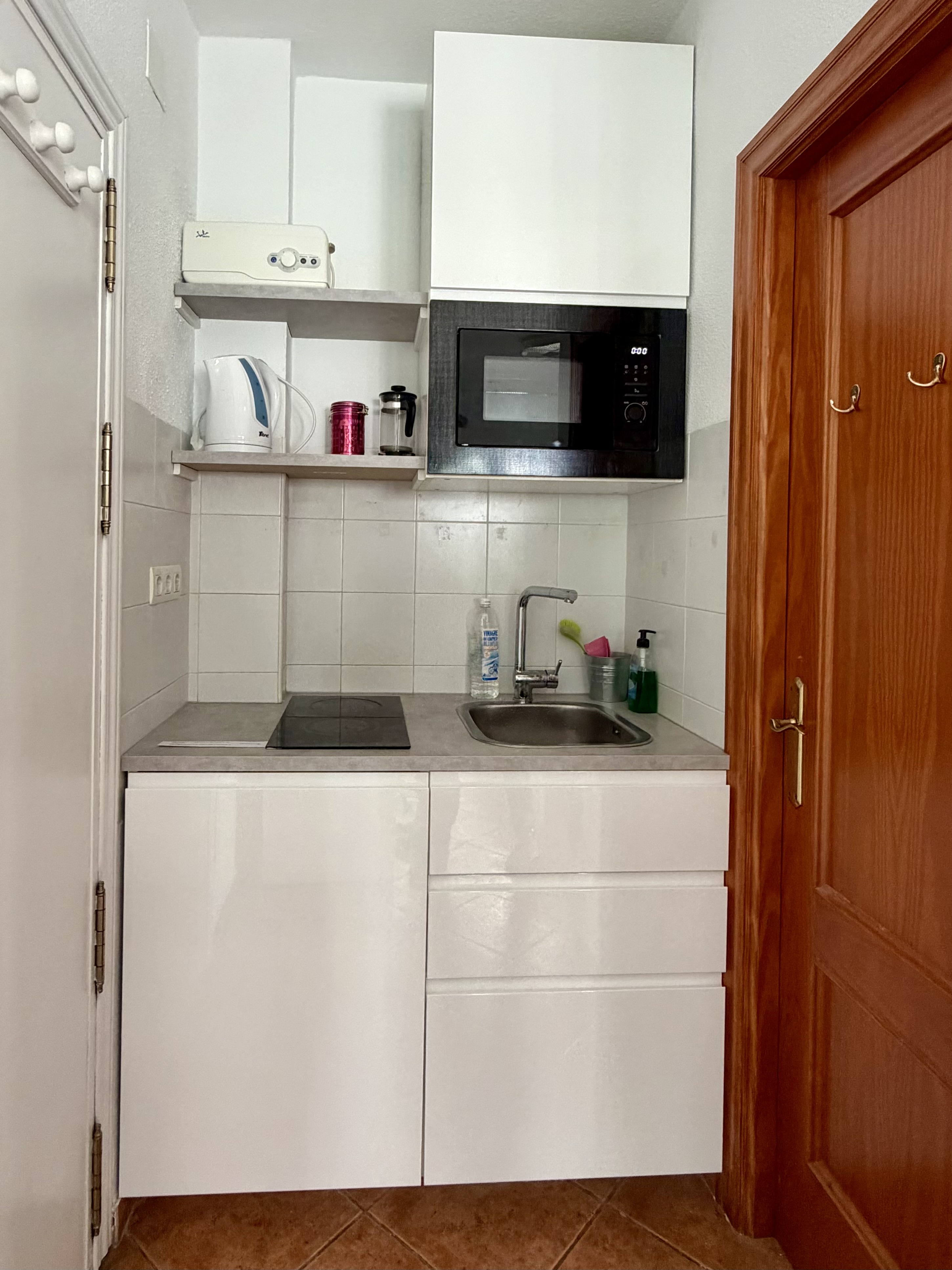 Town Center kitchenette